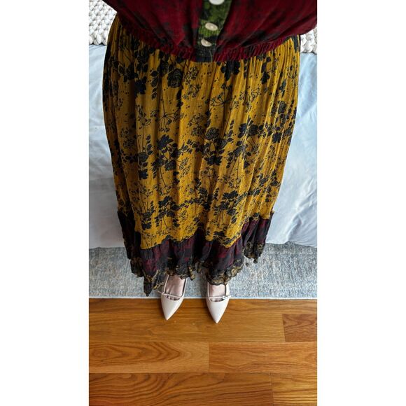 Carolina K Off Shoulder Dress - Picture 3 of 7